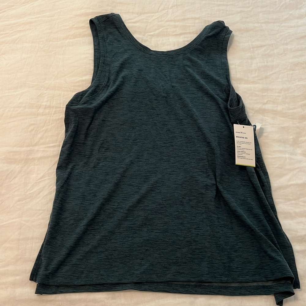 NWT Workout Top